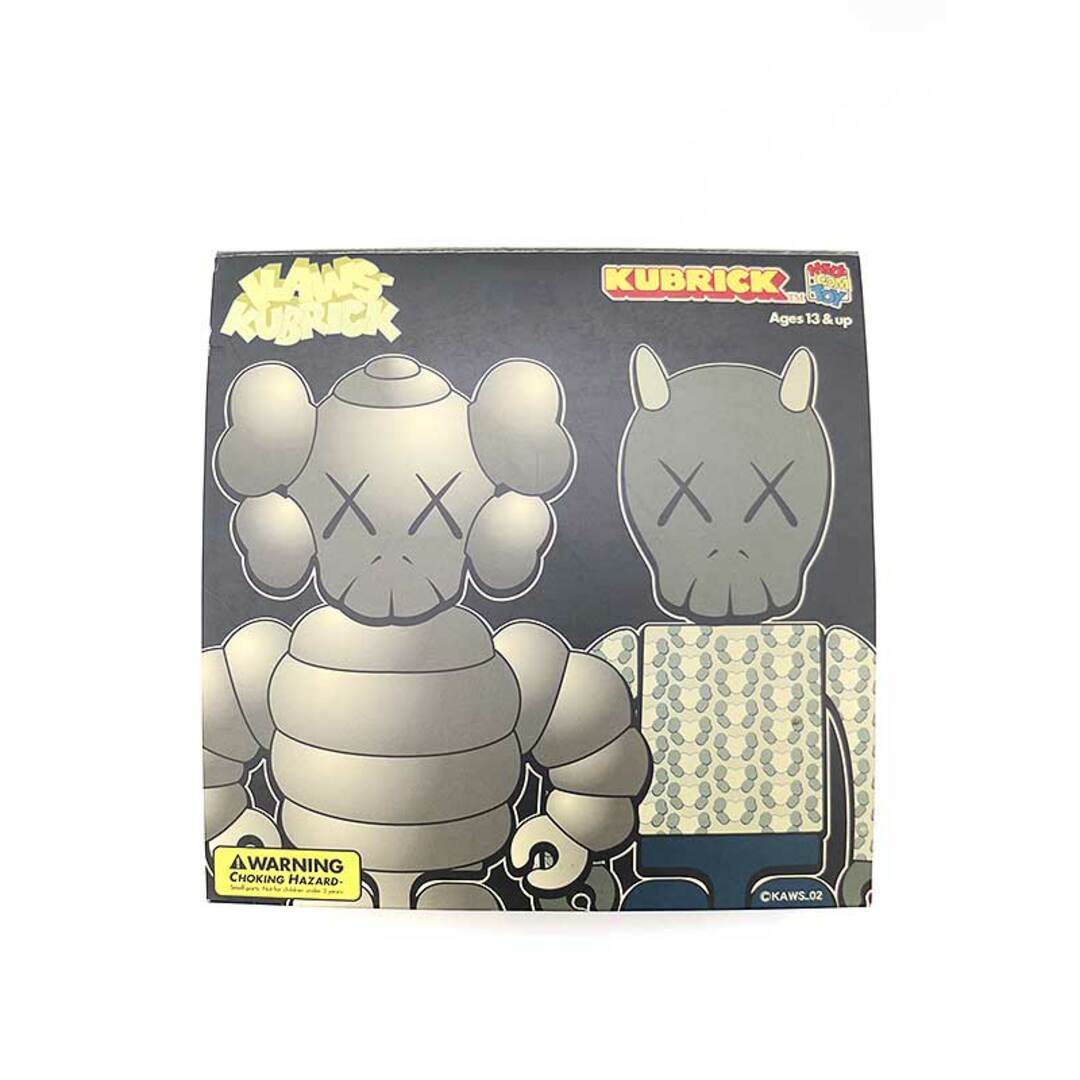 MEDICOM TOY×KAWS メディコムトイ×カウズ KUBRICK Bus Stop Series 2 100% グレー ブラック 100%