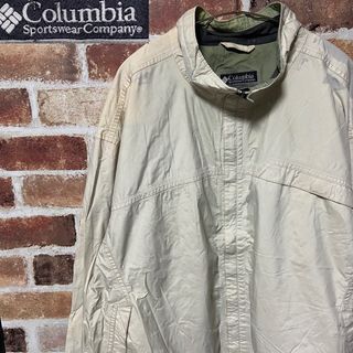 コロンビア(Columbia)のM150 Columbia ナイロンジャケット XCO 古着 ホワイトジャケット(ナイロンジャケット)