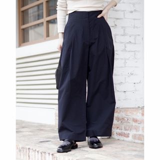 スタジオニコルソン(STUDIO NICHOLSON)のSTUDIO NICHOLSON VOLUME PLEAT PANTS (カジュアルパンツ)