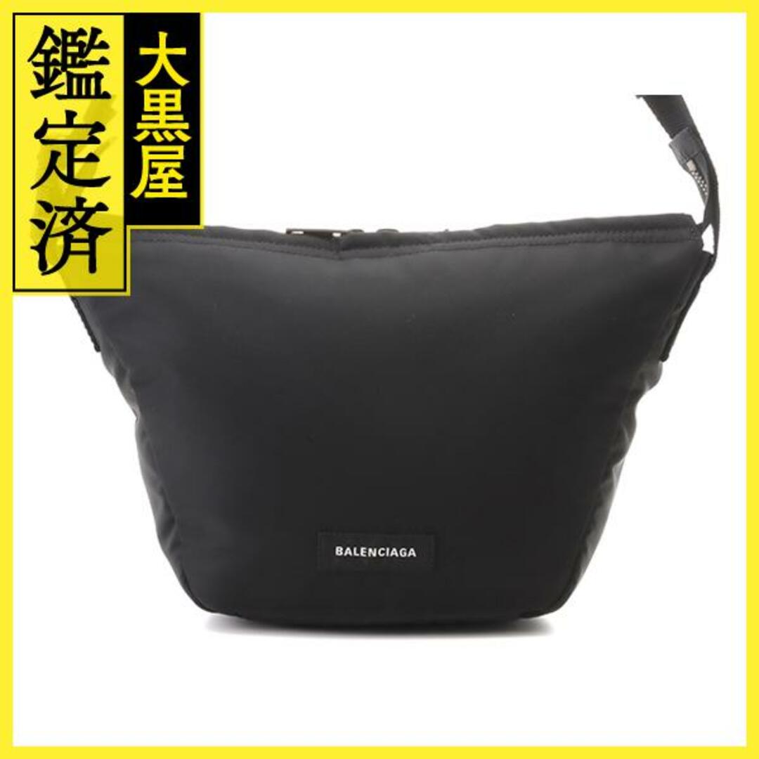 BALENCIAGA - バレンシアガ オーバーサイズ スリングバッグ ブラック ナイロン 【430】