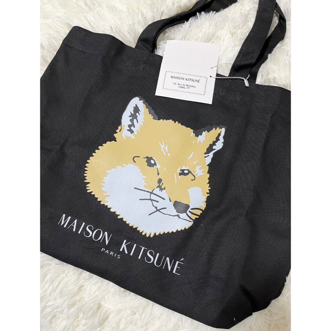 セール　メゾンキツネ　MAISON KITSUNE 　トートバッグ　ブラック レディースのバッグ(トートバッグ)の商品写真