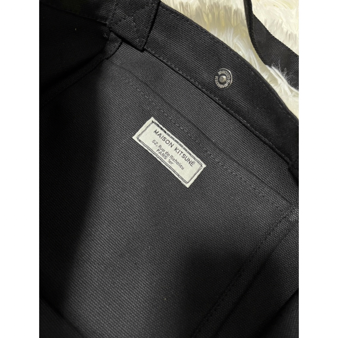 セール　メゾンキツネ　MAISON KITSUNE 　トートバッグ　ブラック レディースのバッグ(トートバッグ)の商品写真
