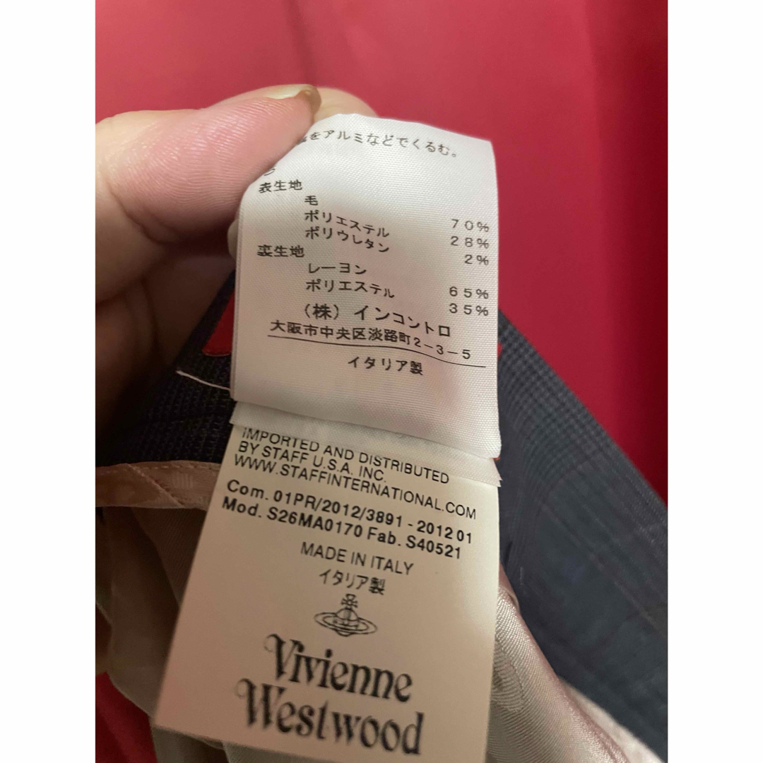 Vivienne Westwood(ヴィヴィアンウエストウッド)のヴィヴィアン美品イタリア製グレー系チェックデザインスカート卒業入学会社二階堂林檎 レディースのスカート(ひざ丈スカート)の商品写真