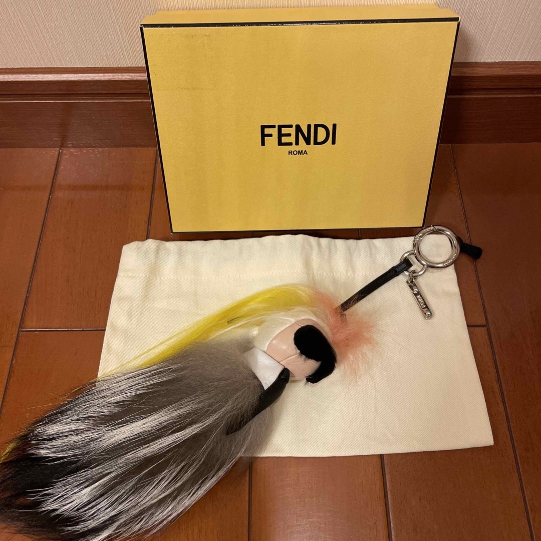 FENDI(フェンディ)のフェンディ　FENDI  キーホルダー レディースのファッション小物(その他)の商品写真