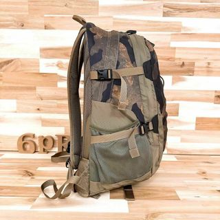 美品【ノースフェイス】迷彩カモ柄 ホットショット リュック 26L カーキ×茶