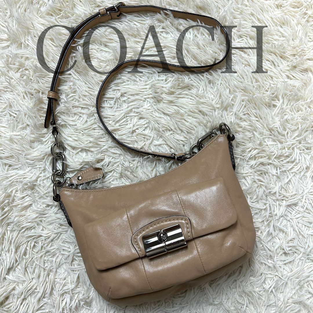 美品 COACH コーチ ✨ ショルダーバッグ レザー 斜めがけ ベージュ