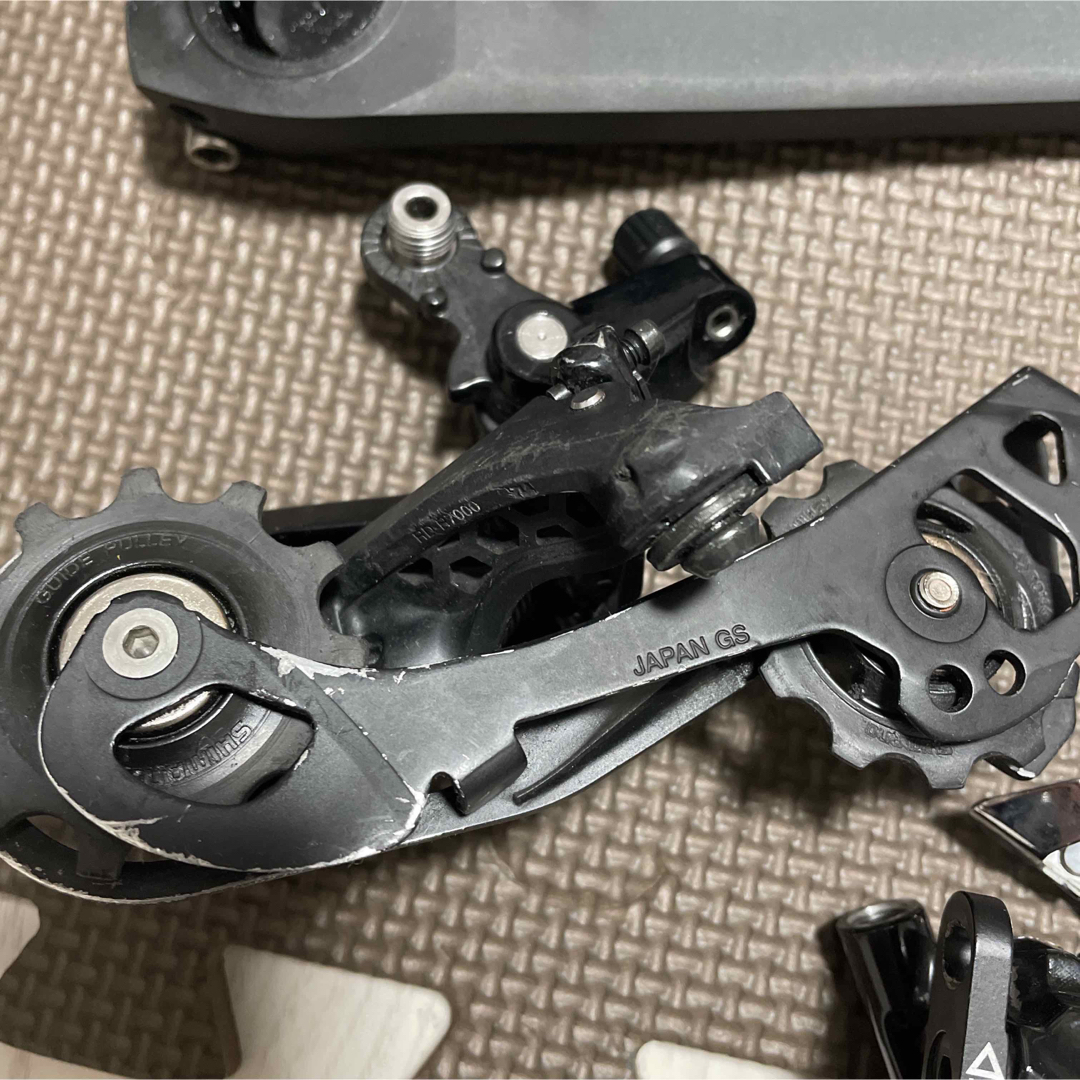 SHIMANO 105 油圧ディスク R7020 パーツセット 11×2速-