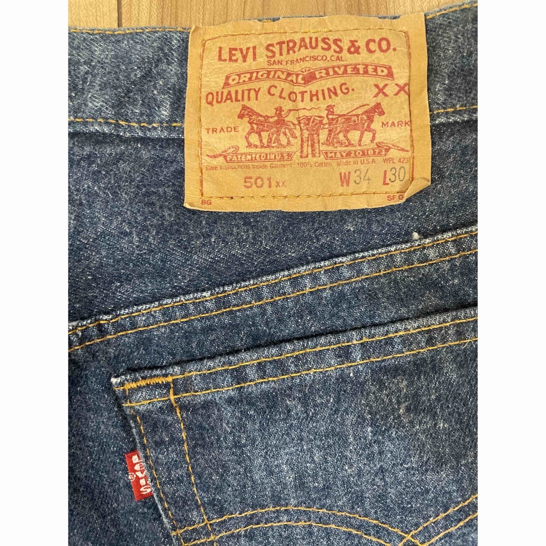 Levi's(リーバイス)の10月末削除　Levi’s（リーバイス）501xx アメリカ製【W34】 メンズのパンツ(デニム/ジーンズ)の商品写真