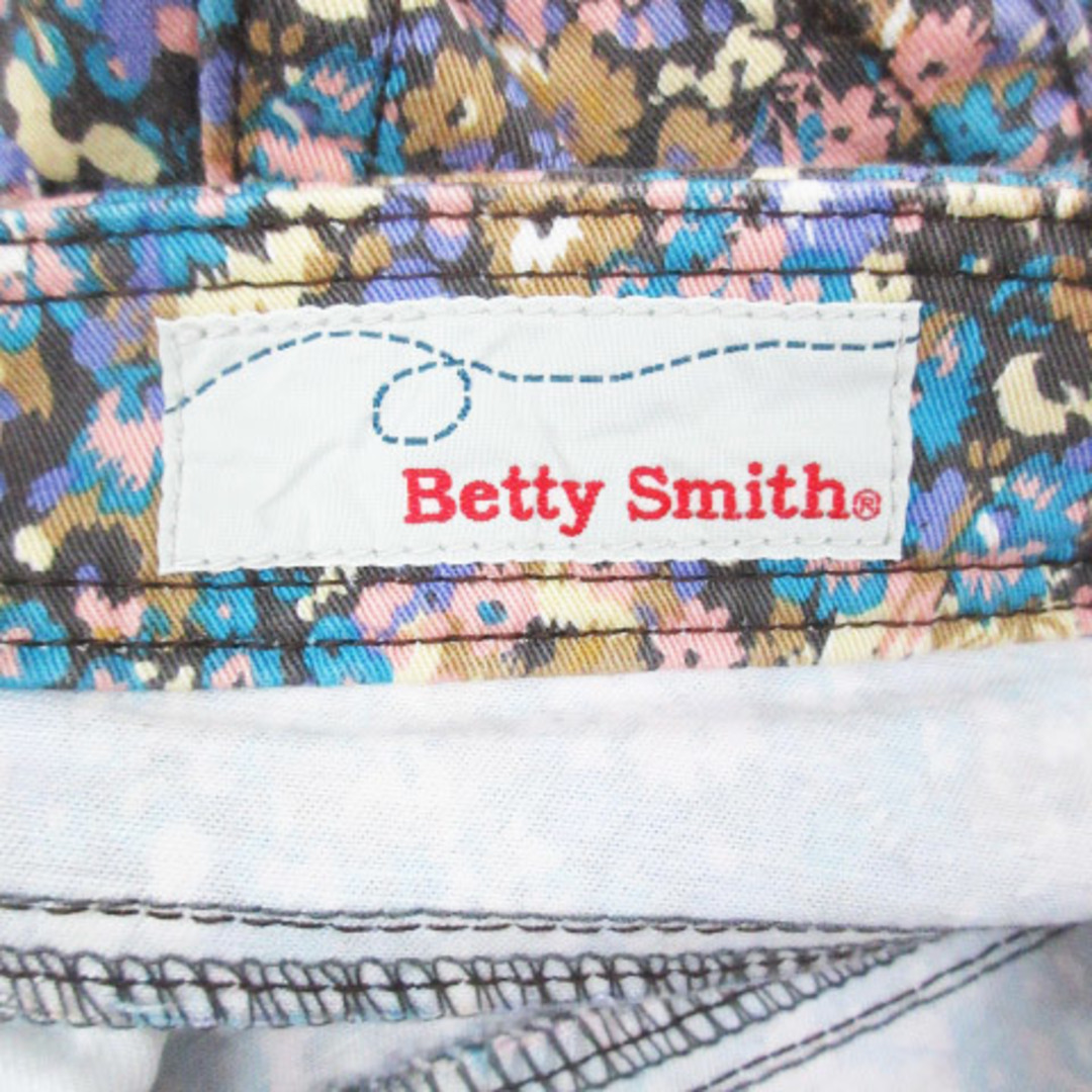 Betty Smith(ベティスミス)のベティスミス スキニーパンツ ロング丈 ストレッチ素材 総柄 SS 黒 白 レディースのパンツ(その他)の商品写真