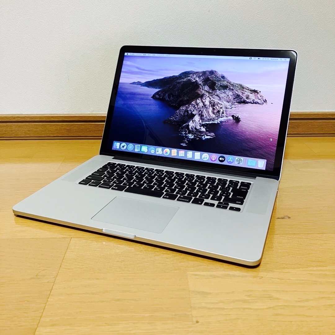 APPLE MacBook Pro MD104J/A　非光沢高解像度ディスプレイ