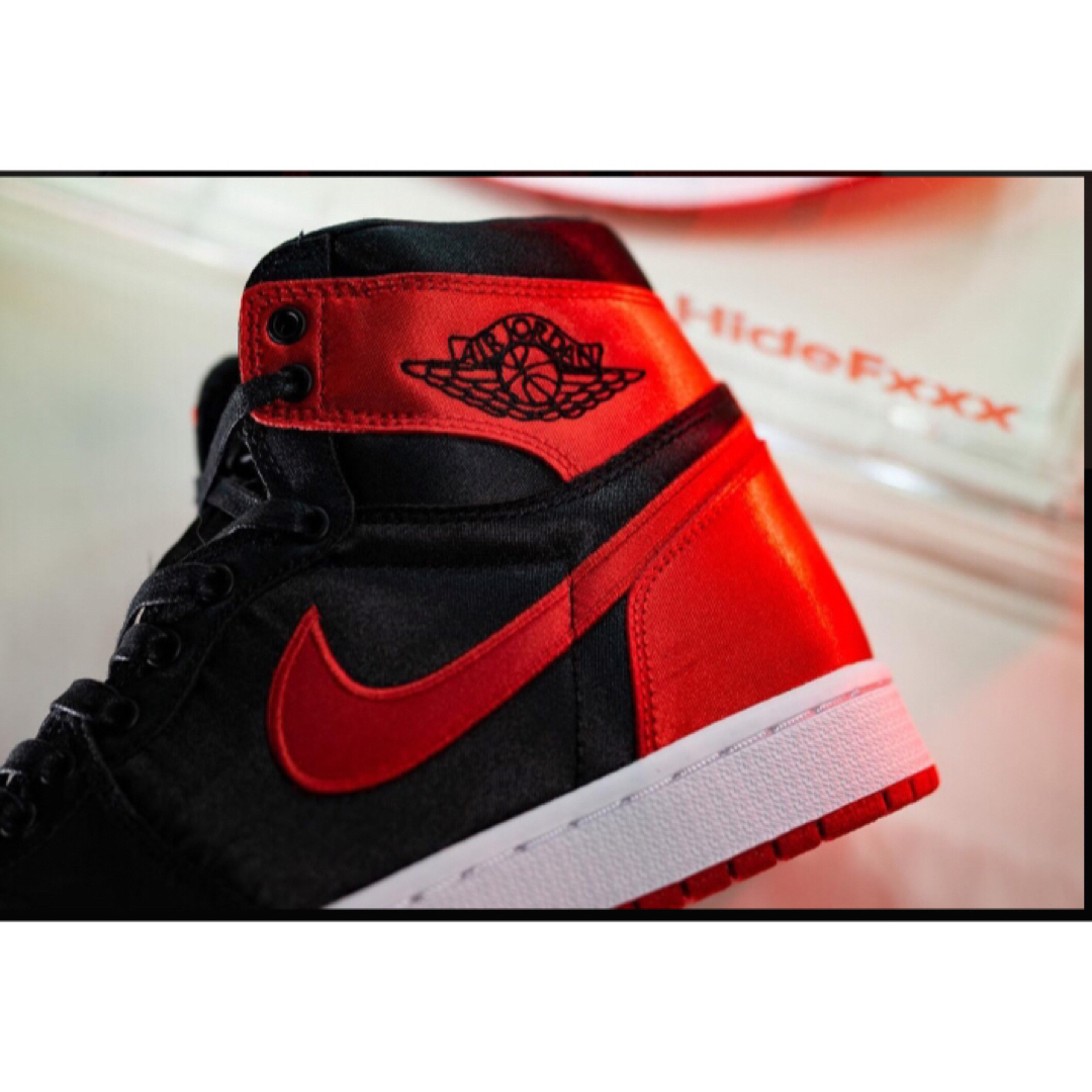 【新品未使用】Nike Air Jordan 1 High Satin Bred