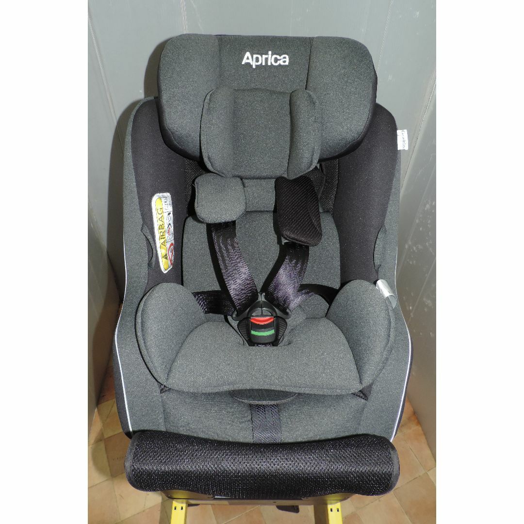 クリーニング済　☆美品☆　アップリカ　クルリラ　ISOFIX　回転式　部品新品