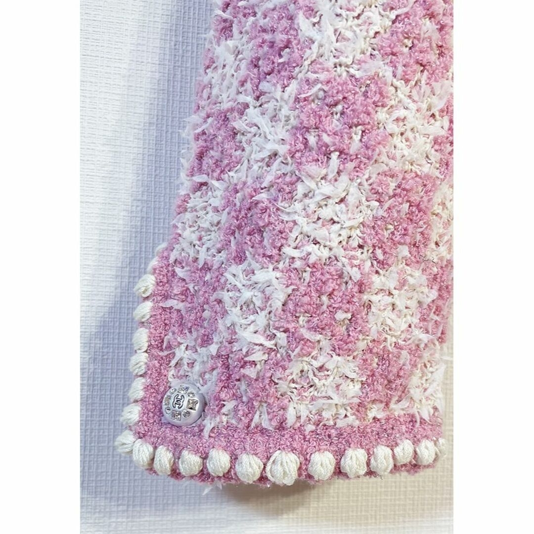 CHANEL - 完売品 シャネル カーディガン 36 2023春夏 未使用の CHANEL - 完売品 シャネル カーディガン 36 2023春夏 未使用の