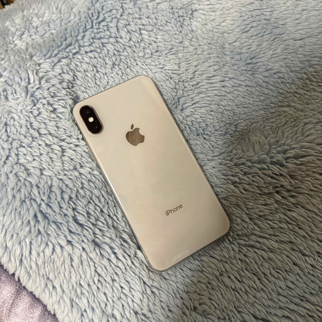 Apple(アップル)のiPhone X スマホ/家電/カメラのスマートフォン/携帯電話(スマートフォン本体)の商品写真