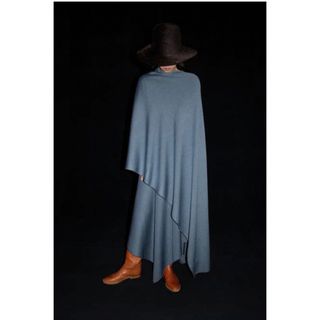 Cristaseya Diamante asymmetrical poncho(ポンチョ)