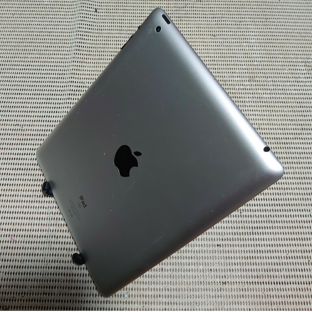 iPad - WDJ8T 完動品iPad第3世代(A1416)本体16GBブラック送料込の通販 ...