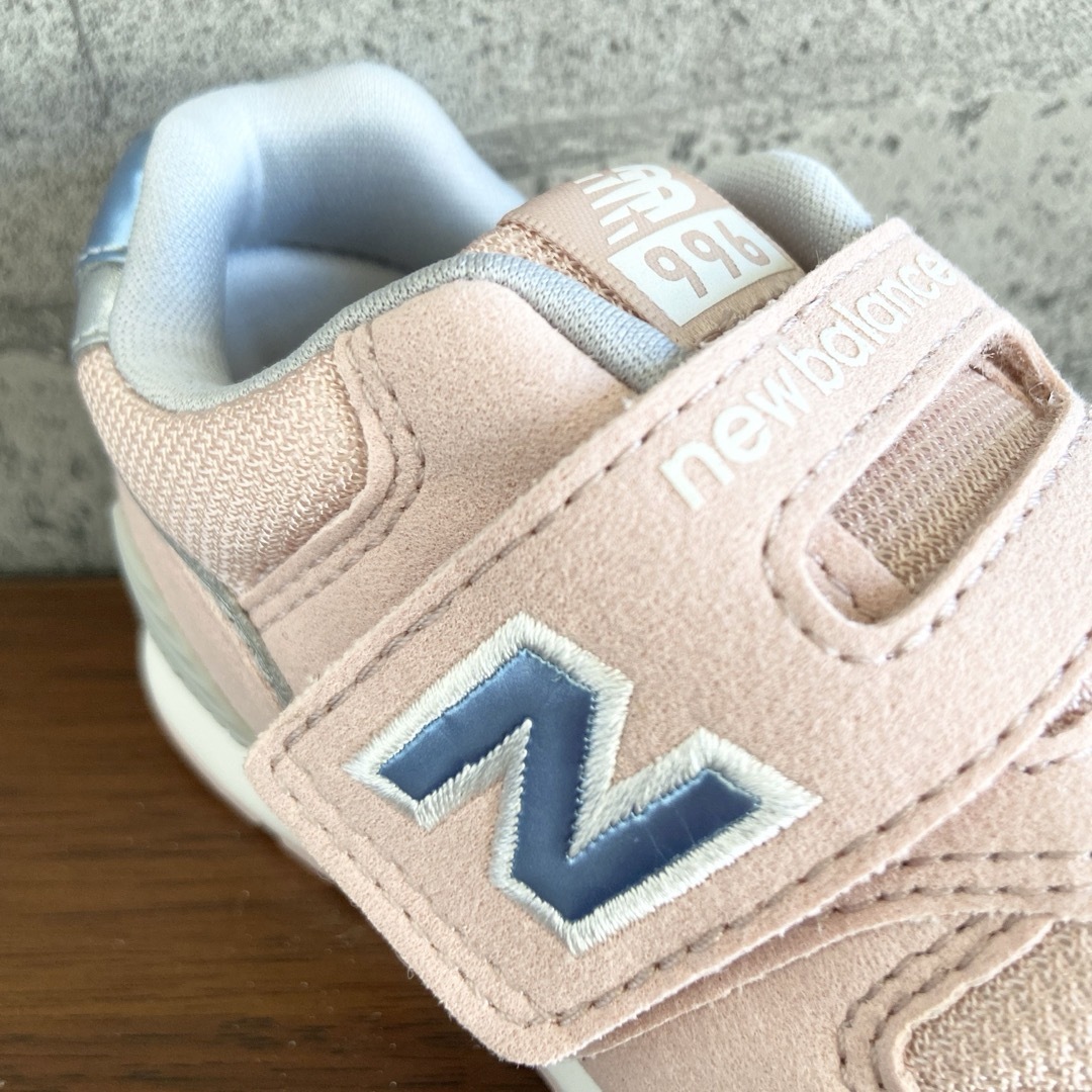 New Balance(ニューバランス)の【新品】14.5センチ チェリーブロッサム ニューバランス スニーカー キッズ キッズ/ベビー/マタニティのベビー靴/シューズ(~14cm)(スニーカー)の商品写真