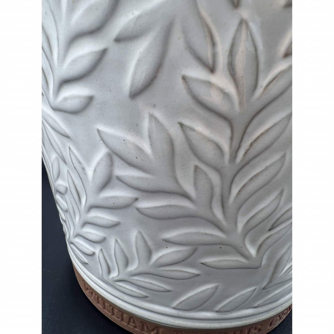 【ウィリアム モリス】パルナスポット 20 可愛い 植木鉢 おしゃれ ホワイト ハンドメイドのフラワー/ガーデン(プランター)の商品写真