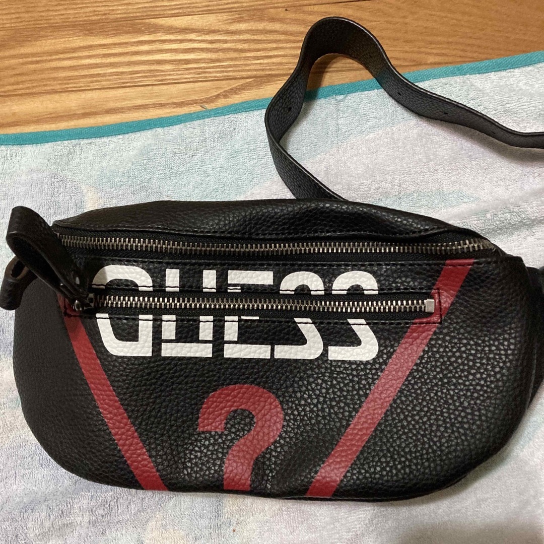 GUESS ショルダーバッグ