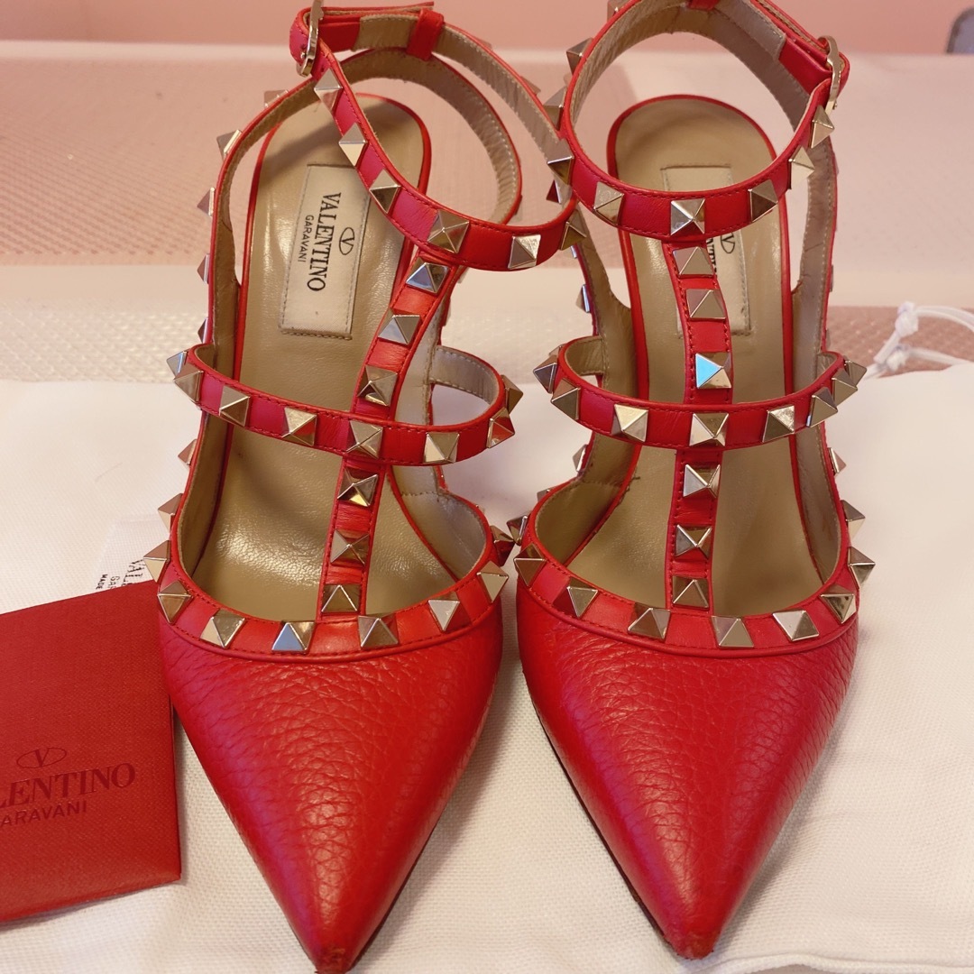 VALENTINO ヴァレンティノ スタッズパンプス ヒール 赤コメント