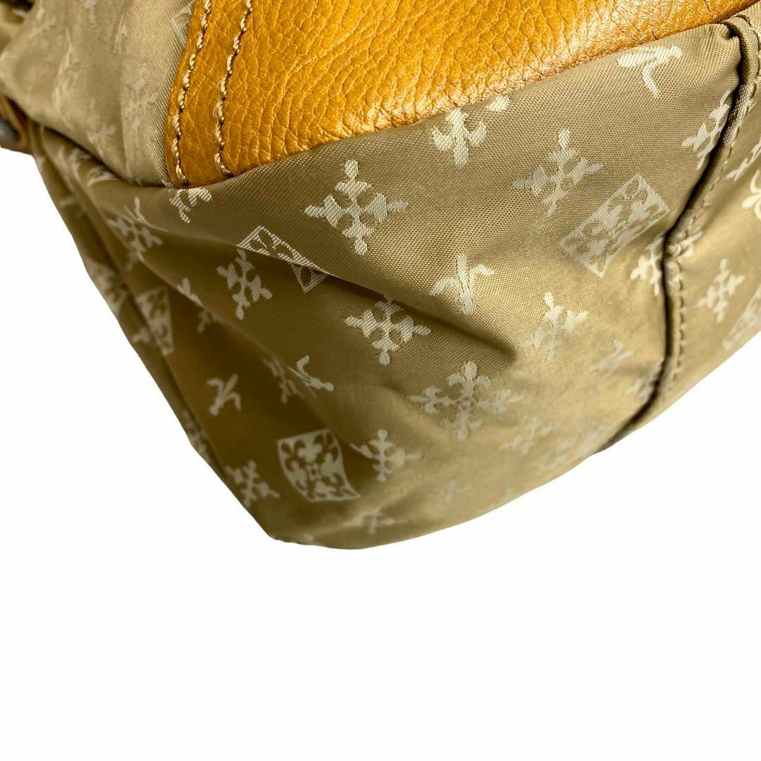 Russet トートバッグ 7093