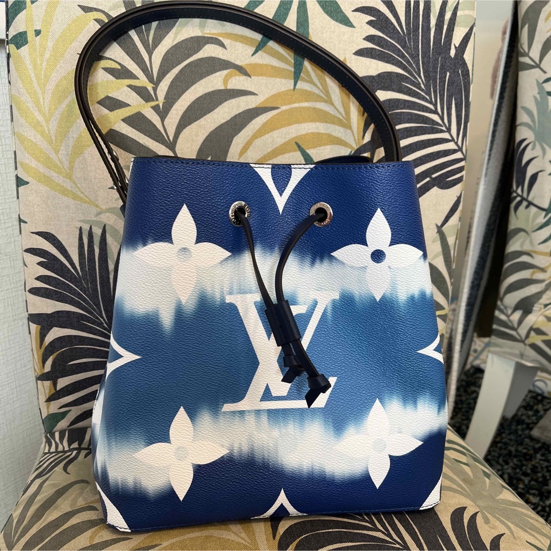 Louis Vuitton ✨  新品  未使用！LV エスカル ネオノエ