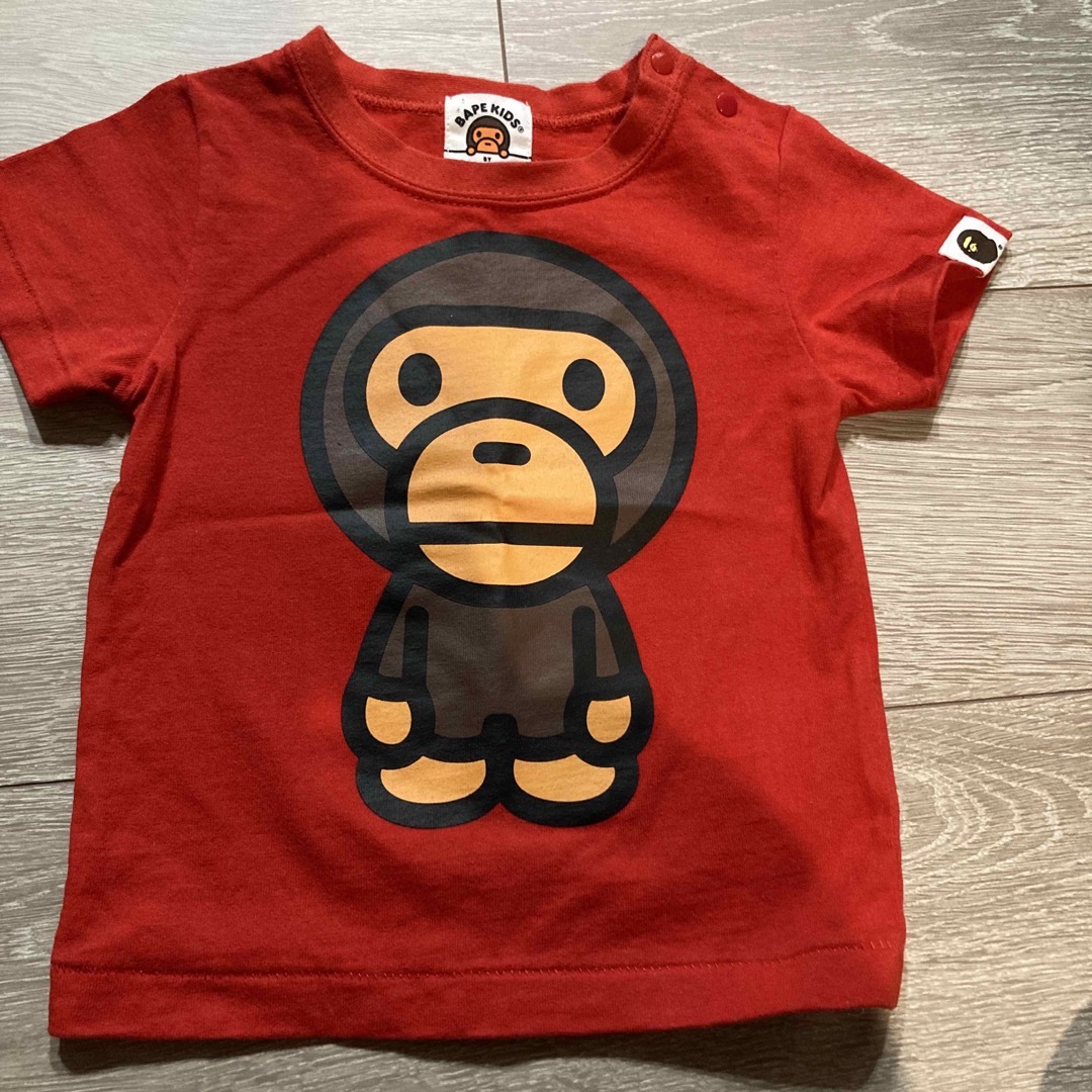 A BATHING APE(アベイシングエイプ)のベビー　Tシャツ キッズ/ベビー/マタニティのベビー服(~85cm)(Ｔシャツ)の商品写真