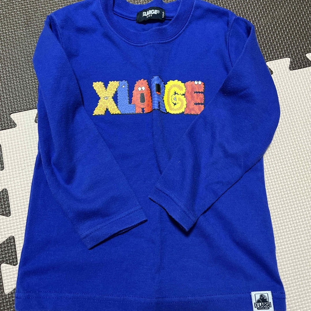 XLARGE(エクストララージ)のXLARGEトレーナー、ロンT キッズ/ベビー/マタニティのキッズ服男の子用(90cm~)(ジャケット/上着)の商品写真