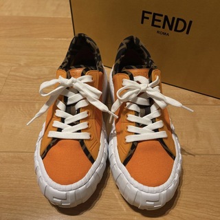 FENDI - 5774 フェンディ レザー ズッカ スニーカー ホワイトの通販