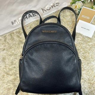 マイケルコース(Michael Kors)の【美品】マイケルコース リュック レザー シボ革 ブラック 黒(リュック/バックパック)