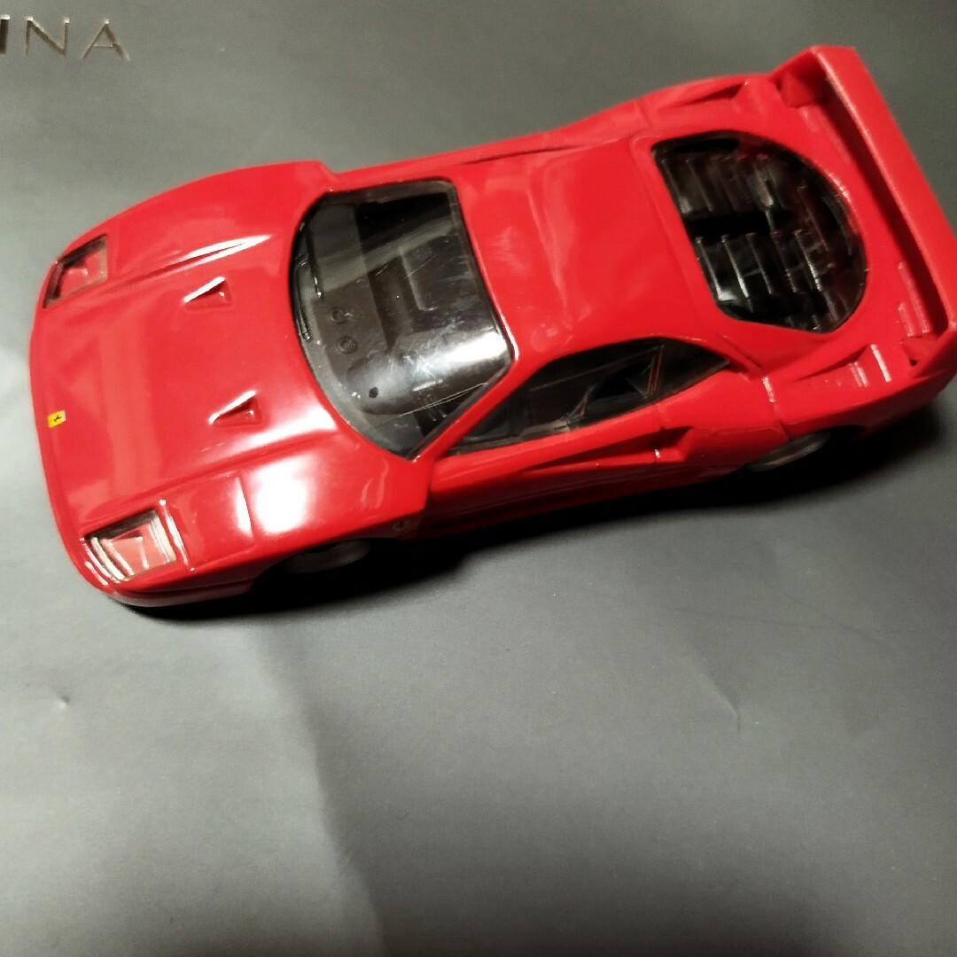 Ferrari(フェラーリ)の値下げ！フェラーリ★ジャンク品ミニカー★赤色 エンタメ/ホビーのおもちゃ/ぬいぐるみ(ミニカー)の商品写真