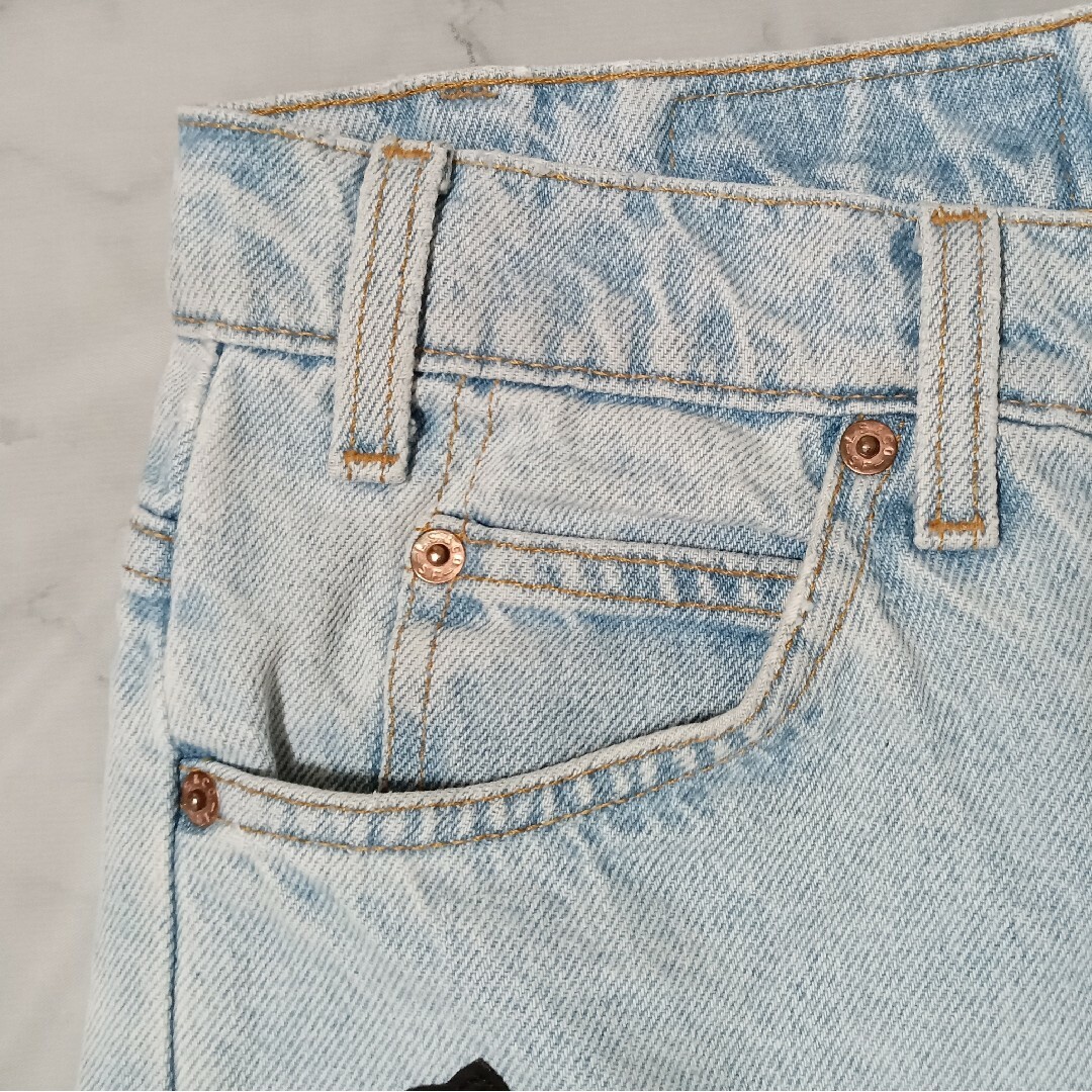 Chrome Hearts(クロムハーツ)のLevi's 505（W33 / 80cm）クロスパッチカスタム メンズのパンツ(デニム/ジーンズ)の商品写真