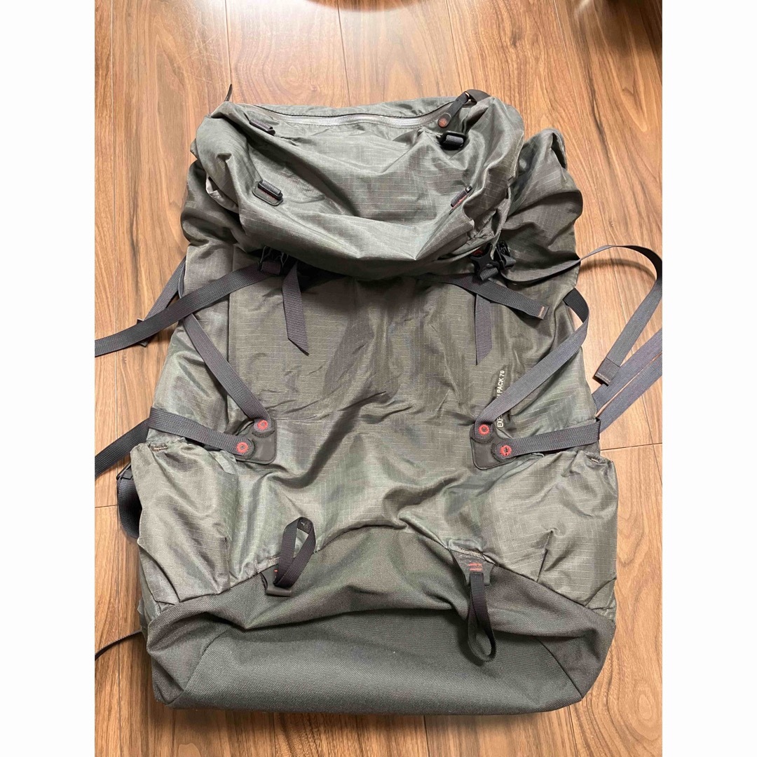 モンベル　登山リュック　70L