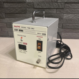 サンヨー(SANYO)のSANYO 変圧器　ステップダウントランス(変圧器/アダプター)