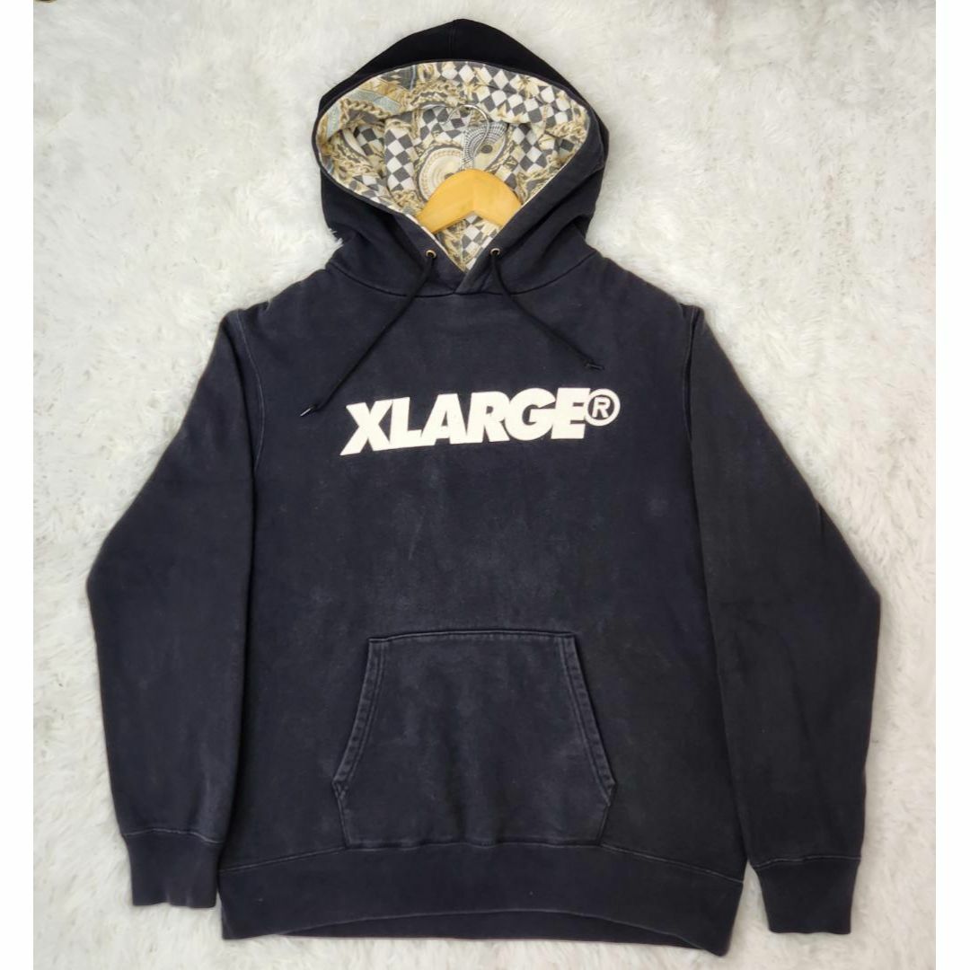 XLARGE(エクストララージ)の【フード裏地レア】エクストララージ プルオーバーパーカー L 黒 ビックロゴ メンズのトップス(パーカー)の商品写真