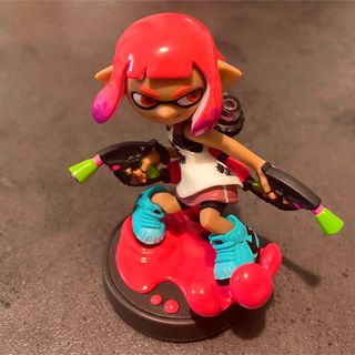 ニンテンドウ(任天堂)の初期化済⭐︎ amiibo ガール ネオンピンク スプラトゥーン 任天堂(その他)