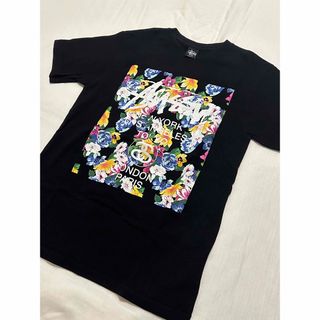 ステューシー(STUSSY)のSTUSSY 花柄 Tシャツ メンズSサイズ(Tシャツ/カットソー(半袖/袖なし))