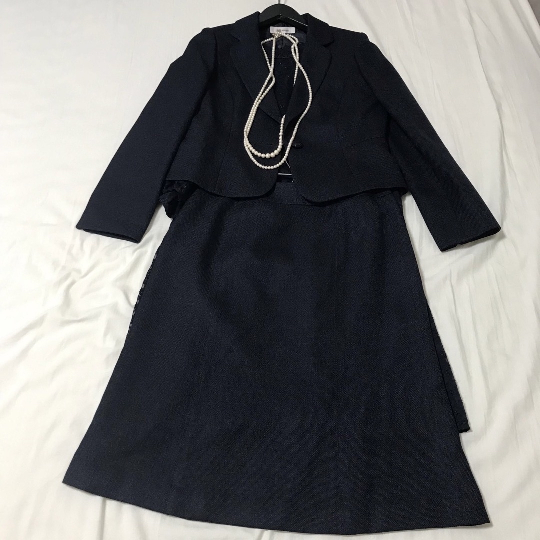 美品 Rifanne 東京SOIR高級三点セットスーツサイズ11号-