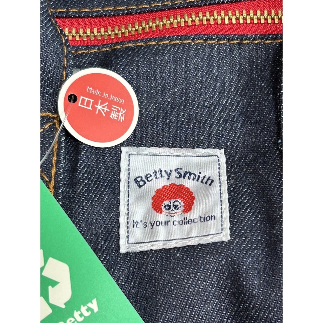 Betty Smith(ベティスミス)のベティスミス　ミニボストンポーチ　新品未使用 レディースのファッション小物(ポーチ)の商品写真