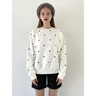 epine  embroidery sweat  エピヌ　トレーナー