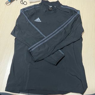 アディダス(adidas)のアディダス　トップス(ウェア)