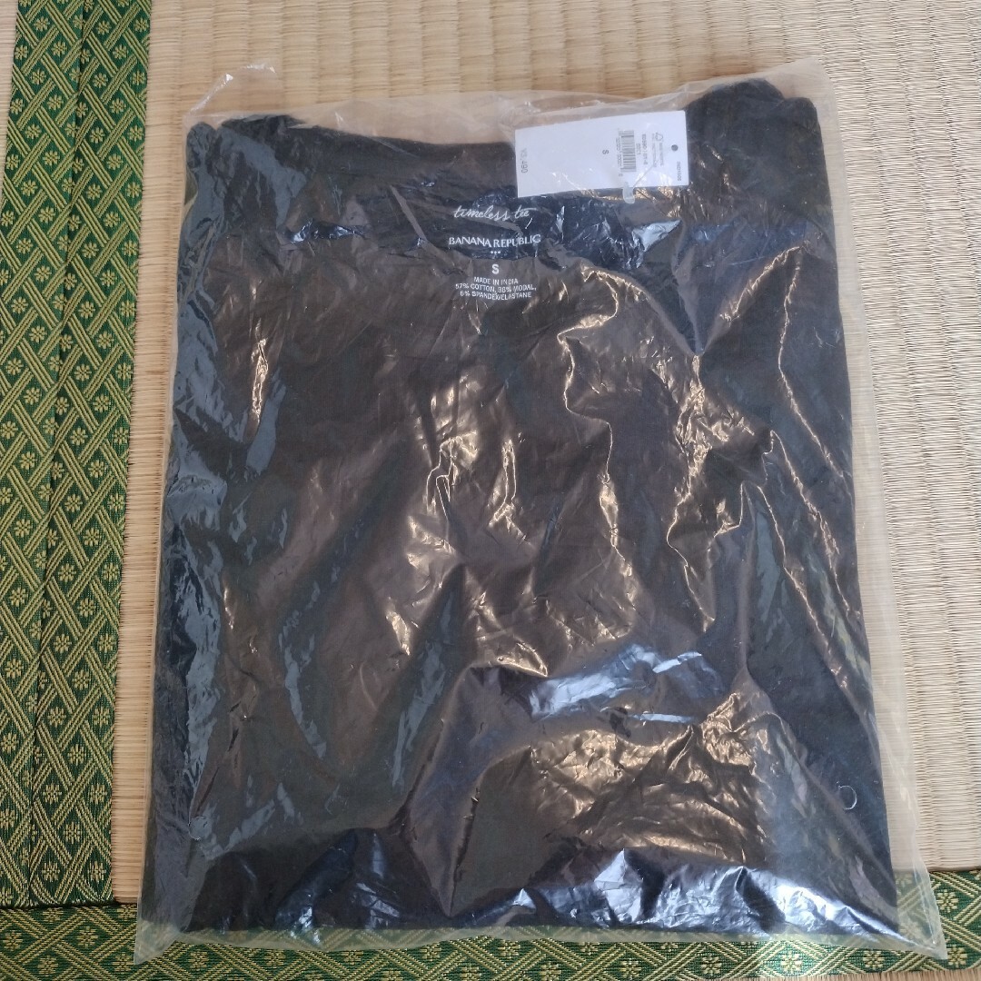 Banana Republic(バナナリパブリック)のバナナ・リパブリック　長袖Tシャツ　黒S レディースのトップス(Tシャツ(長袖/七分))の商品写真