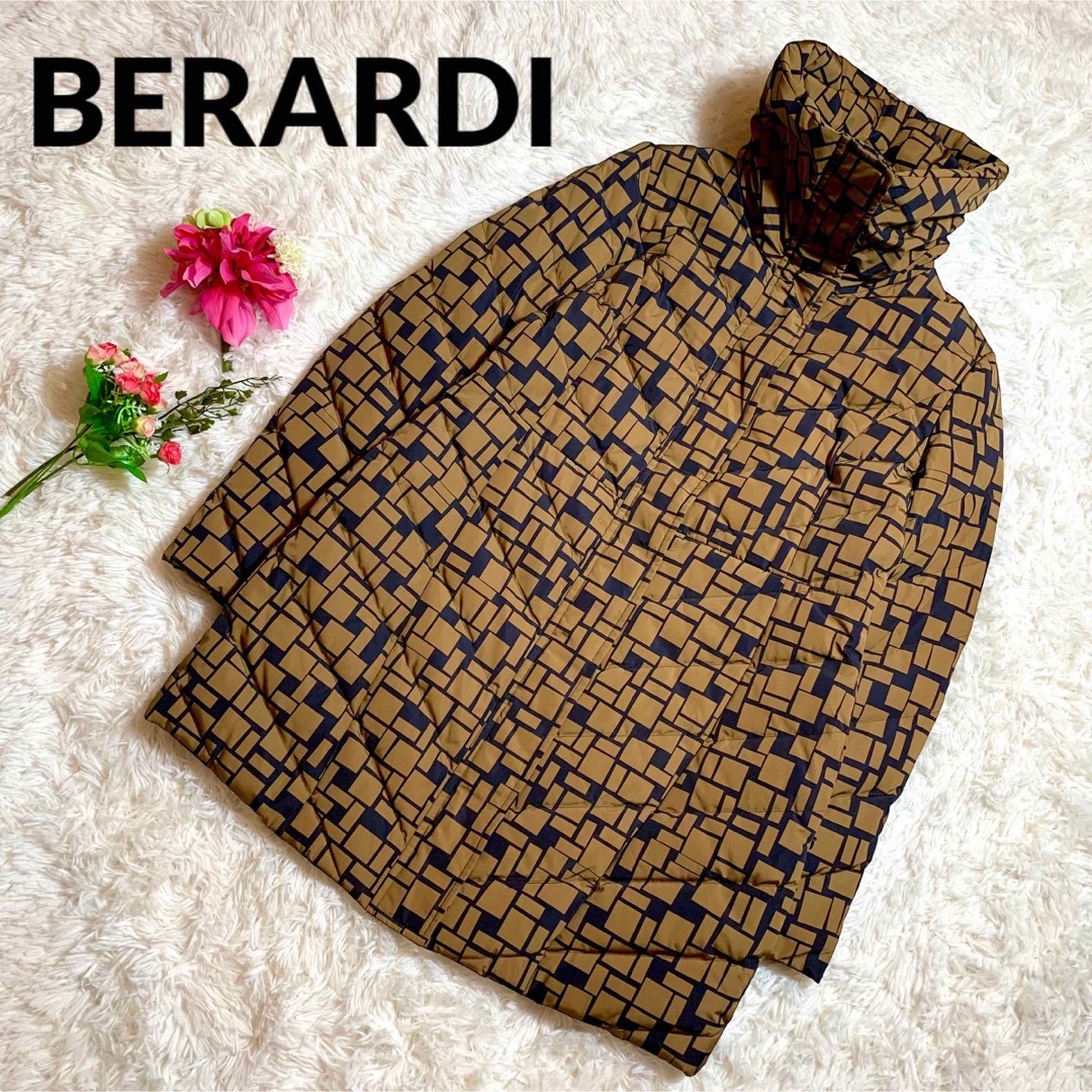 【ダウン90%】超美品‼️BERARDI ダウンジャケット　ダウン　ダウンコート