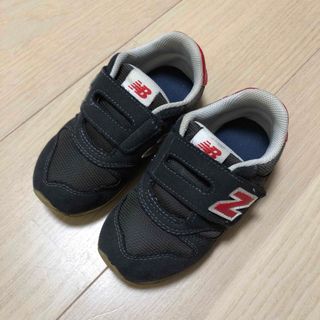 ニューバランス(New Balance)のニューバランス　スニーカー　IZ373 黒　ブラック　赤　レッド　16.0cm(スニーカー)