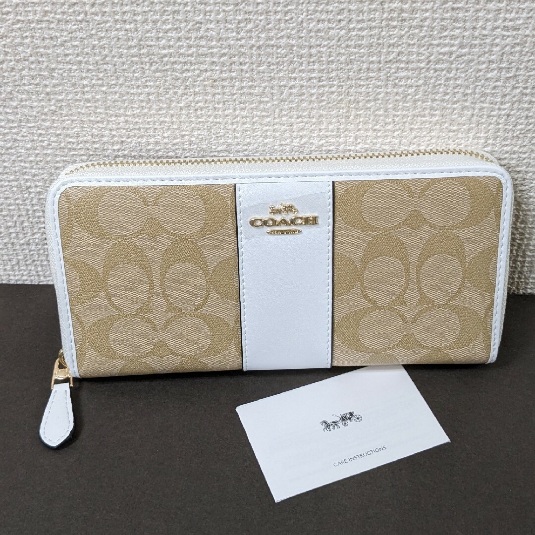 新品！COACH　長財布シグネチャー