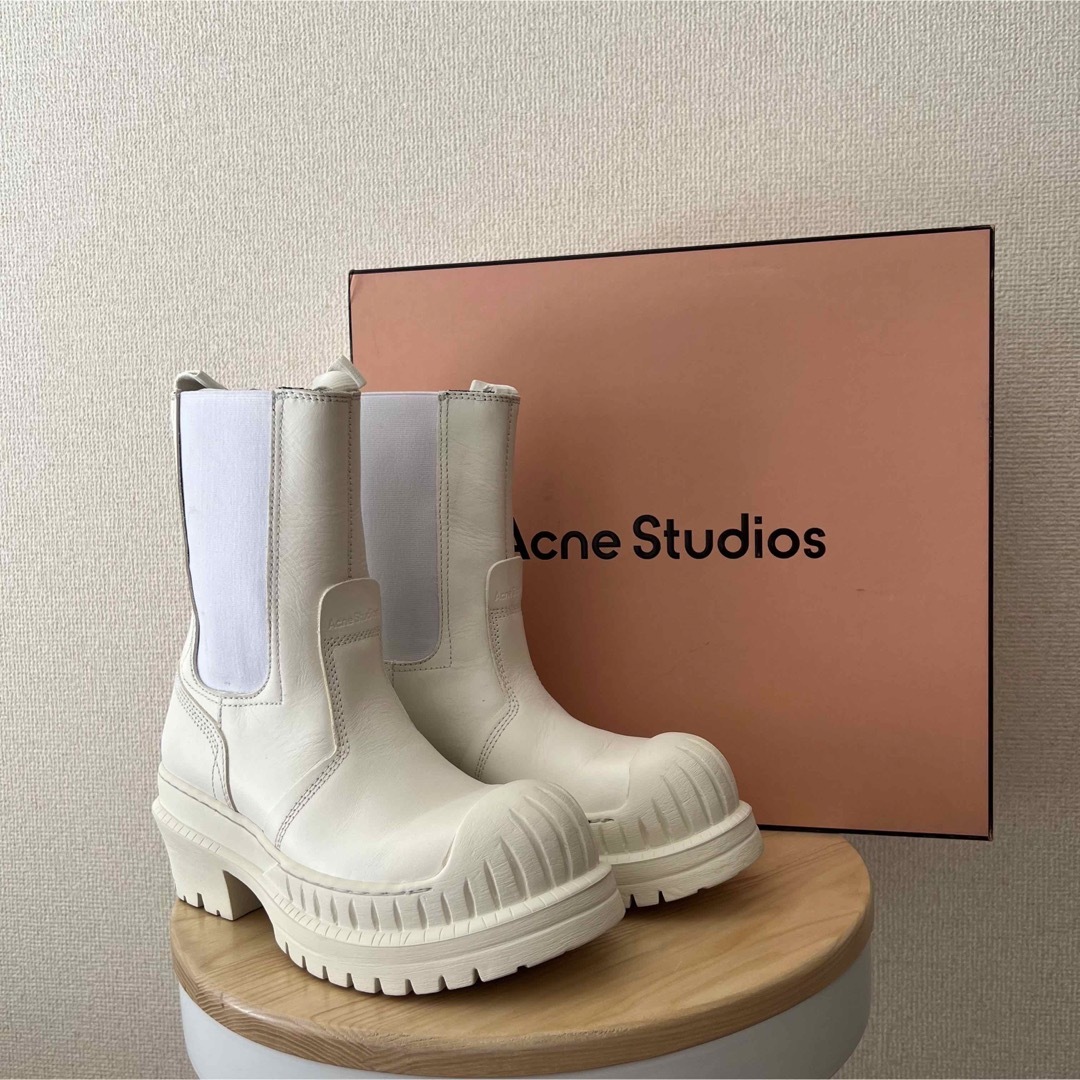 Acne Studios アンクルブーツ ホワイト 白