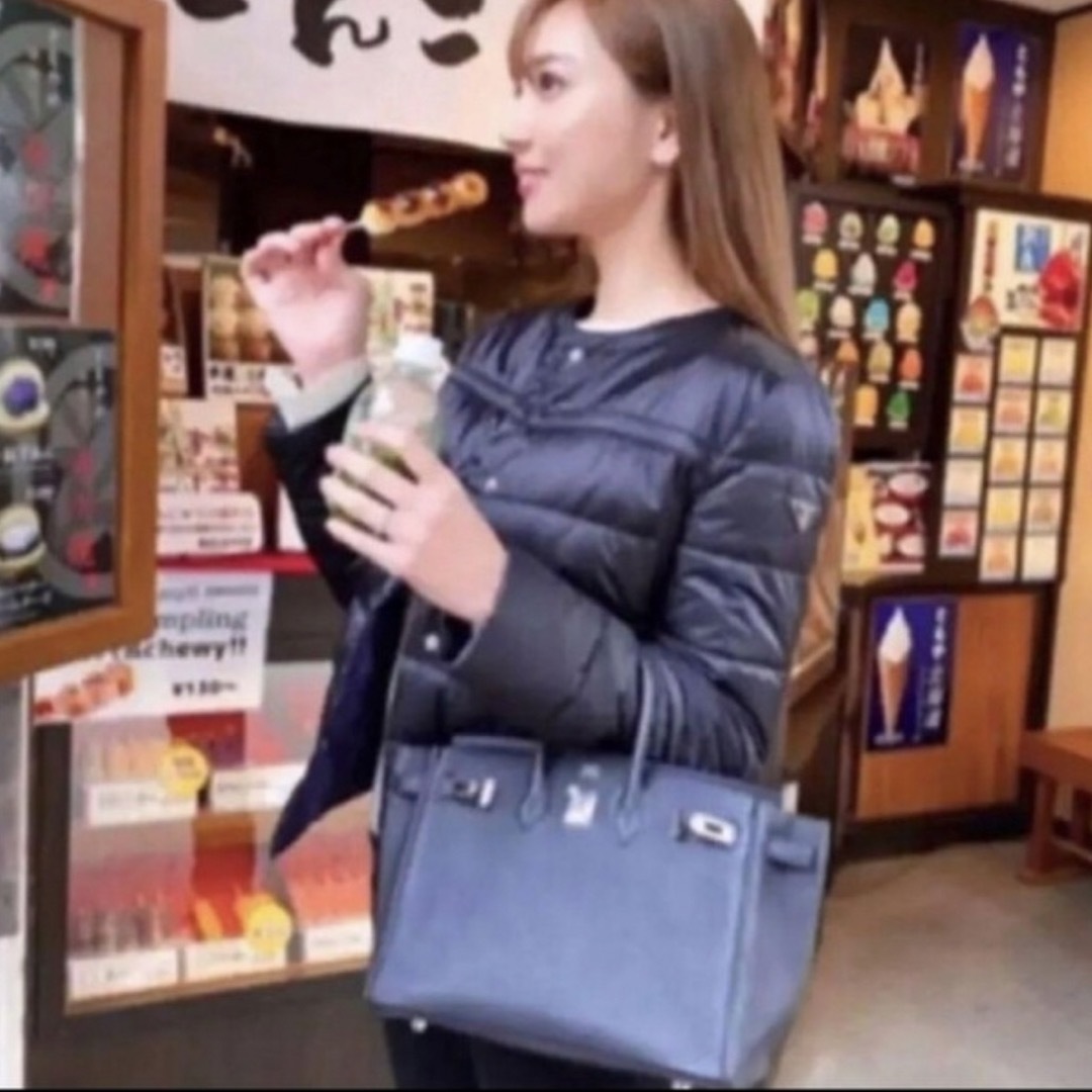 PRADA - PRADA プラダ ライトダウンジャケット 岡部あゆみさんの PRADA - PRADA プラダ ライトダウンジャケット 岡部あゆみさんの