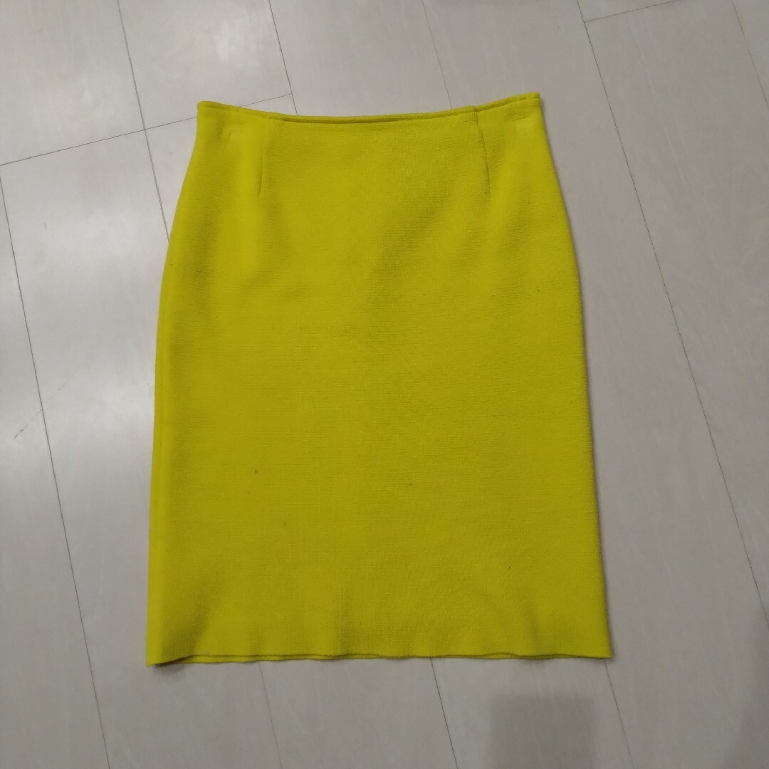 CROLLA(クローラ)のCROLLA　クローラ　アクアガール　後ろジップタイトニットスカート レディースのスカート(ミニスカート)の商品写真