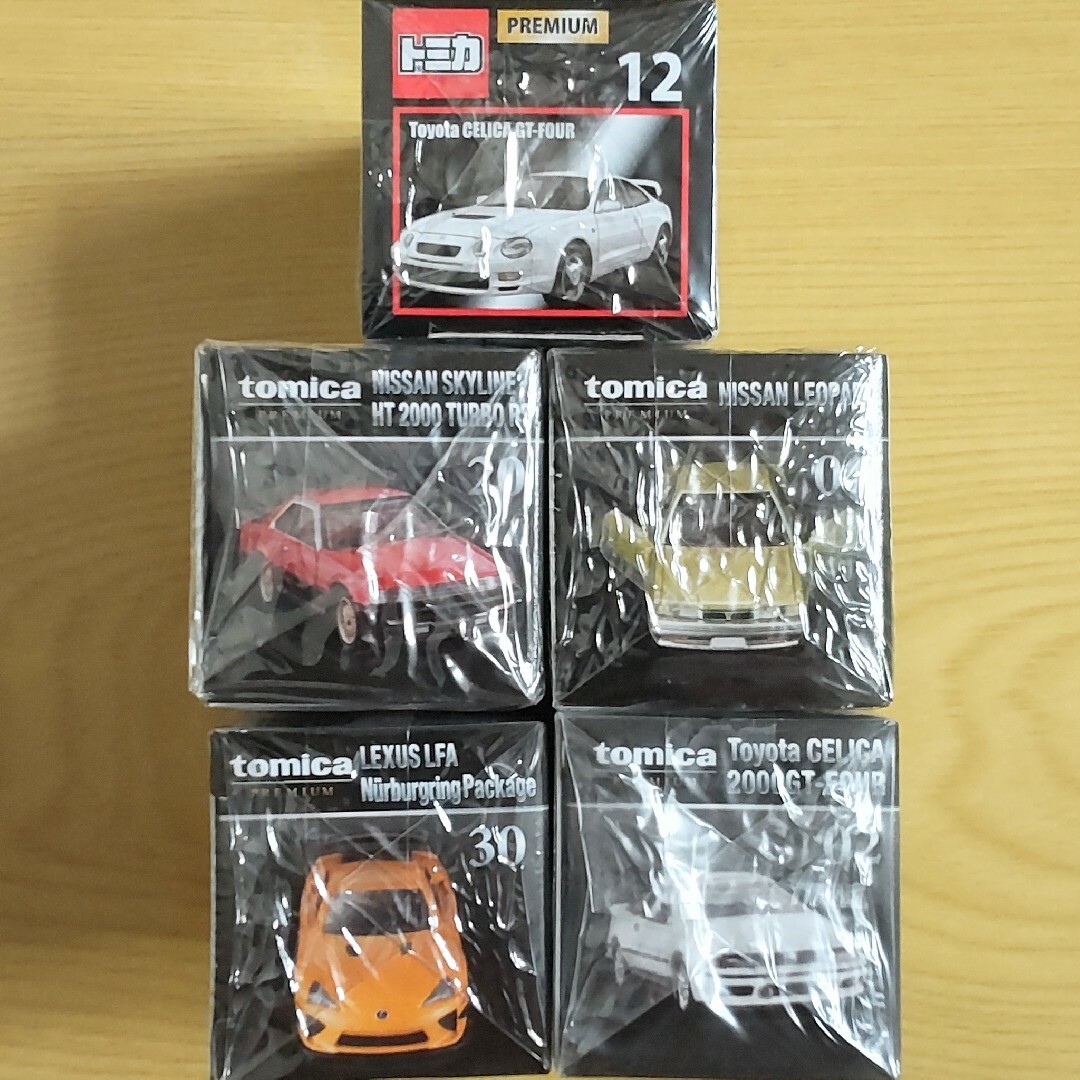 極美品 傷なし トミカプレミアムセット 廃盤品多数 ミニカー 極美品 傷なし トミカプレミアムセット 廃盤品多数 ミニカー