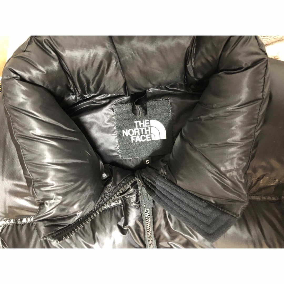 THE NORTH FACE Nuptse Jacket S  ND92031R 9